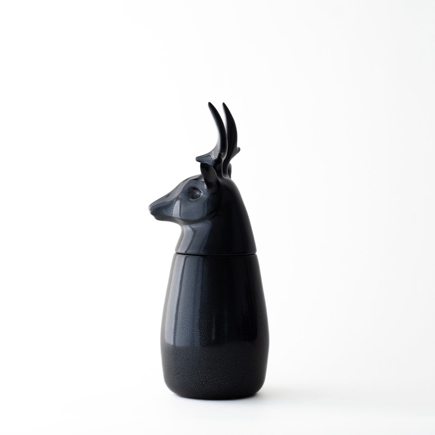 Ikimetsä - Deer with large antlers (Black)