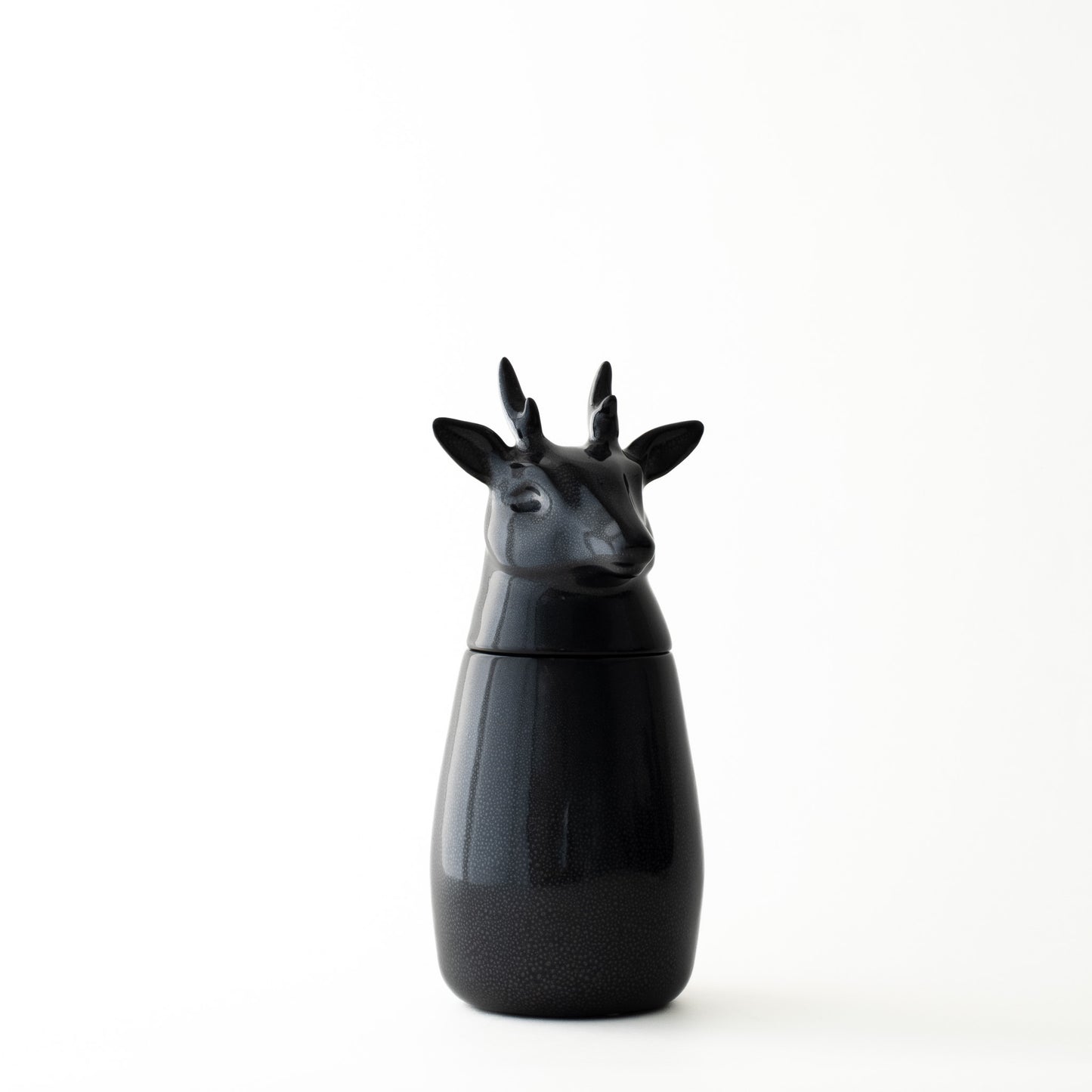 Ikimetsä - Deer with small antlers (Black)